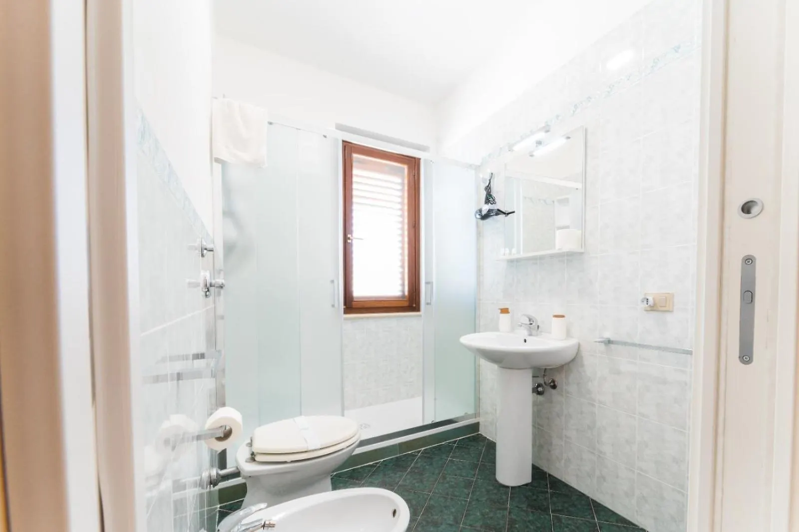 Gasthof Hotel Colombo Upper House Favignana Italien